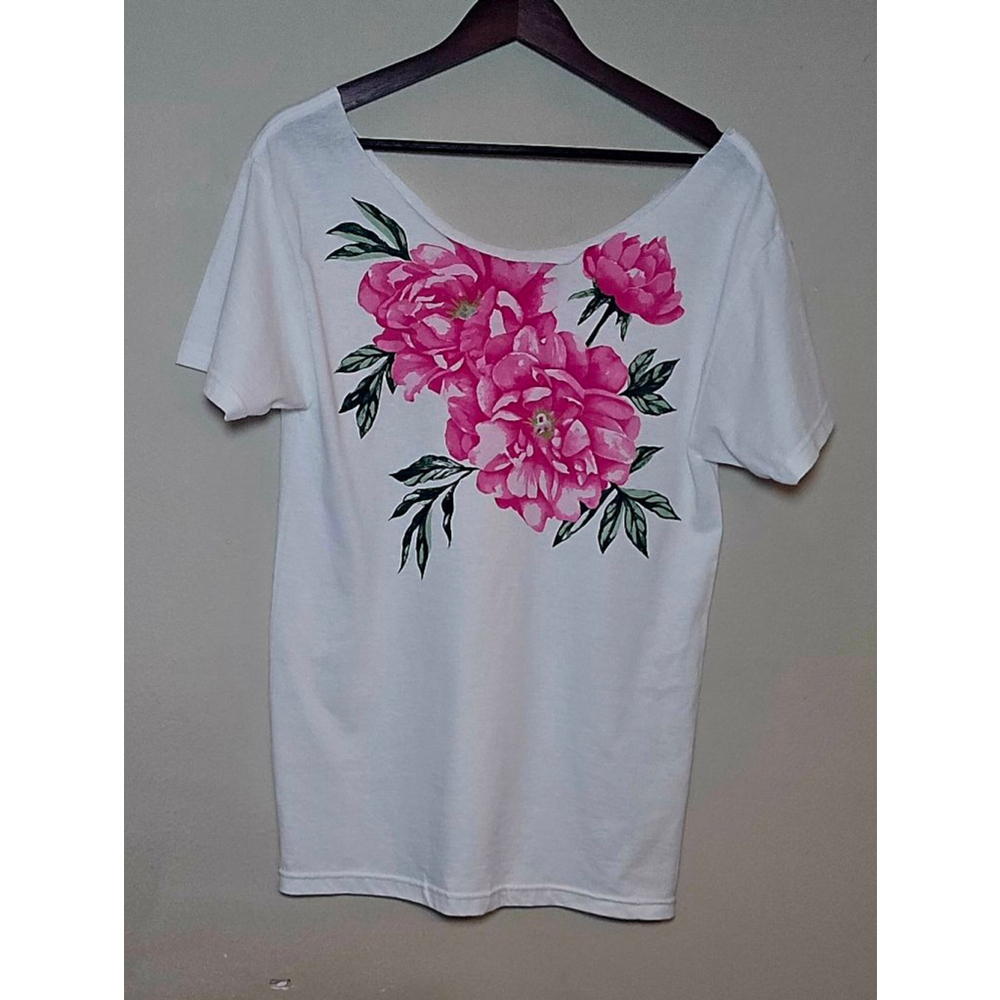 Women's Unbranded White Short Sleeve Tee with Pink Floral Print M - Picture 4 of 5